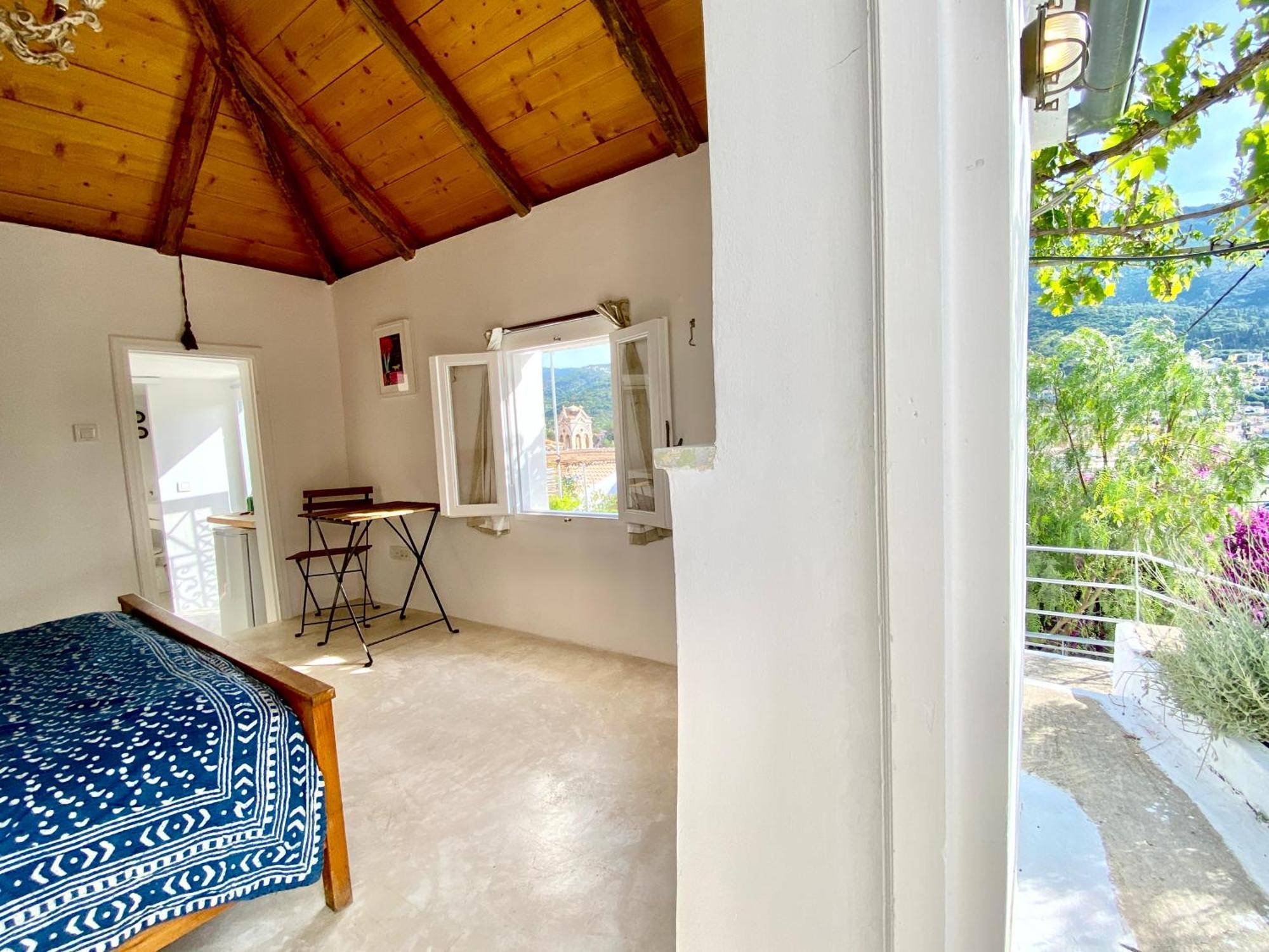 Stylish Vathy Studio With Sea View Exterior photo